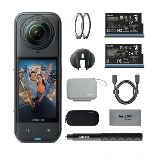 INSTA 360 X5 8K ACTION CAM ESSENTIAL BUNDLE